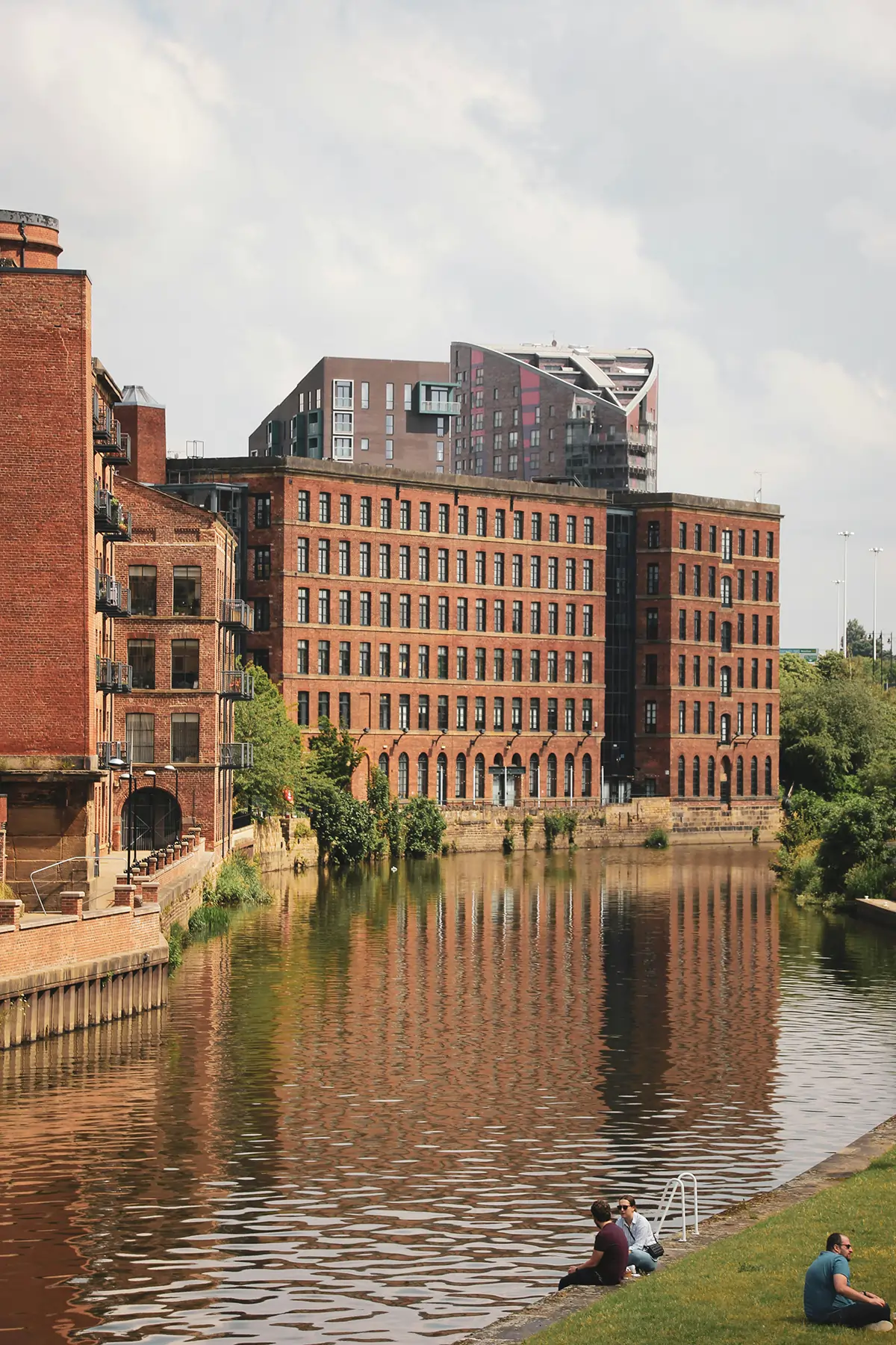 Leeds connectivity and infrastructure